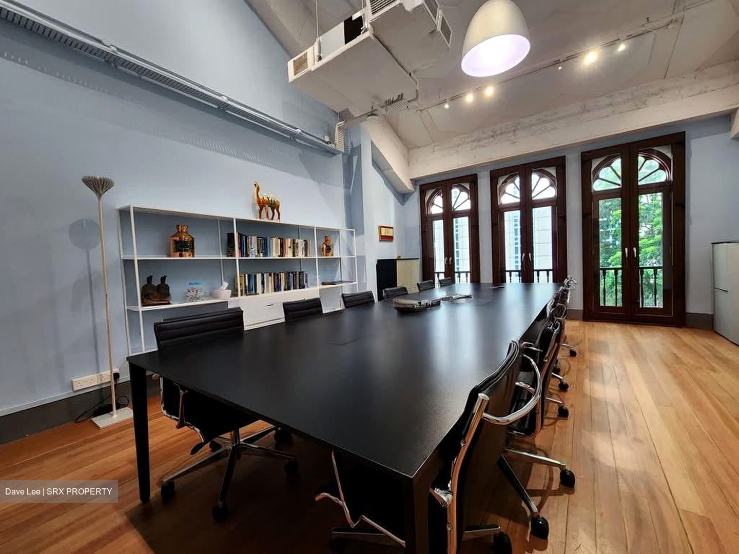 Capital Square (D1), Office #576973291